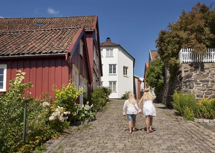 Hébergement de vacances Luxury & *