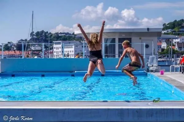 Luxury & Arendal